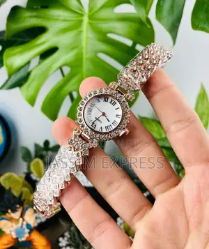 3 in 1 Smart Watch Gift Combo!