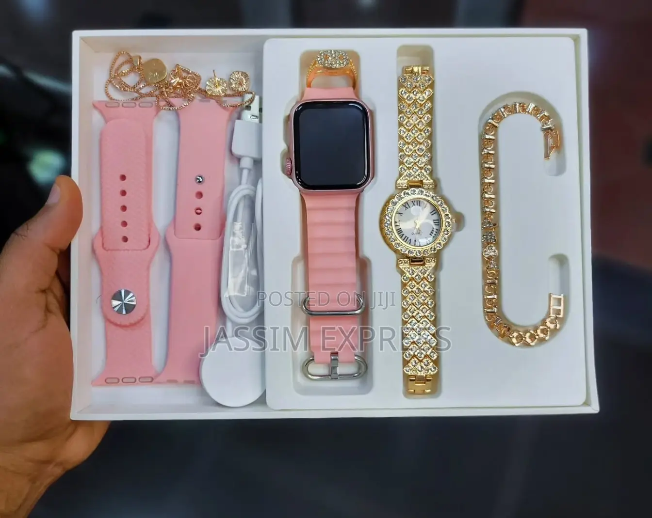Smart Watch + 5-in-1 Diamond Jewellery Combo!