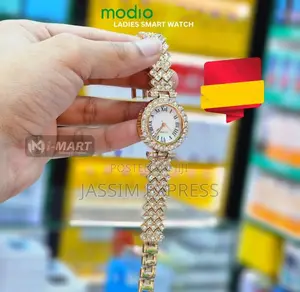 Smart Watch + 5-in-1 Diamond Jewellery Combo!