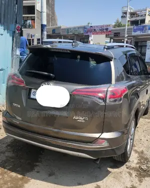 Toyota RAV4 2018 Pink