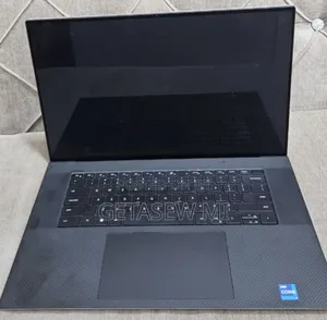 Photo - New Laptop Dell XPS 15 16GB Intel Core I7 SSD 512GB