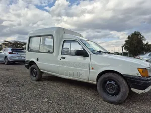 Photo - Ford Courier 1995 White