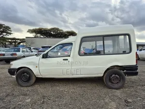 Ford Courier 1995 White