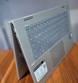New Laptop HP Envy X360 8GB Intel Core I5 SSD 512GB