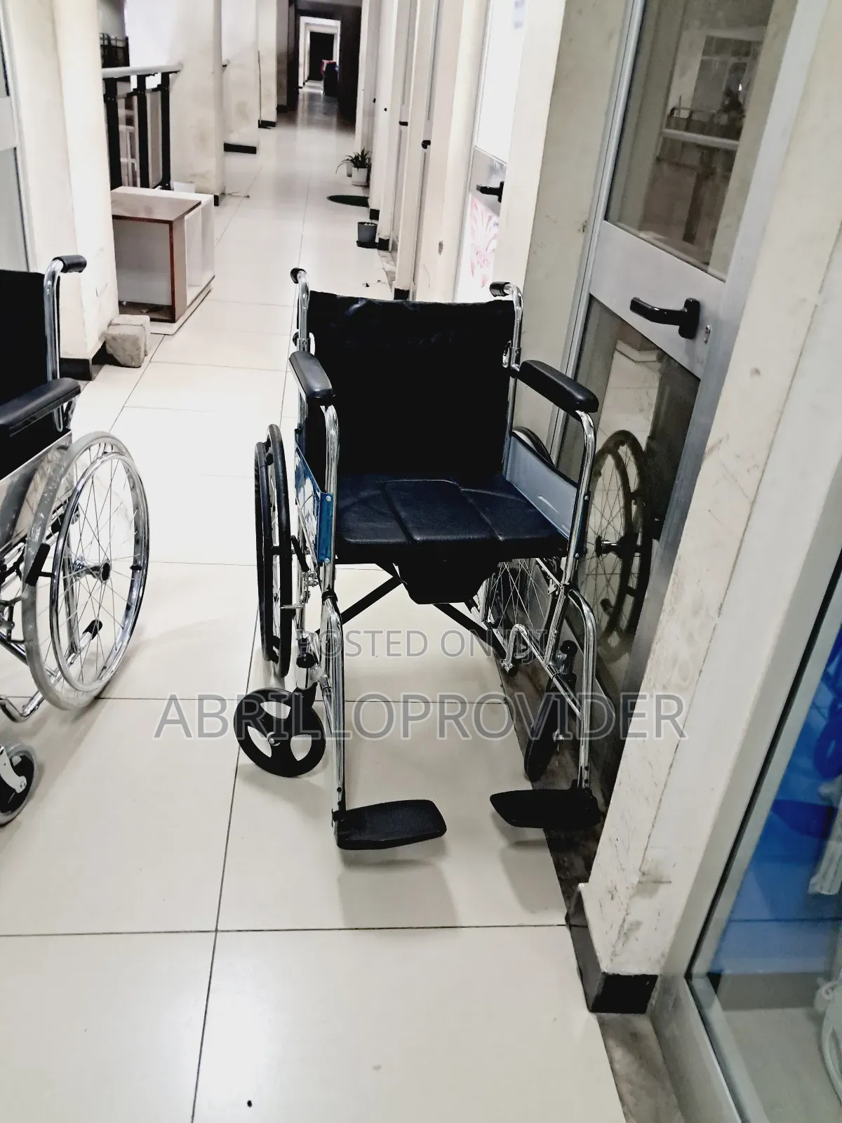 Toilet Wheelchair5wheelchair7wheelchair7wheelchair3wheelchai