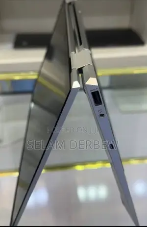 Photo - New Laptop HP EliteBook 1040 G8 32GB Intel Core I7 SSD 512GB