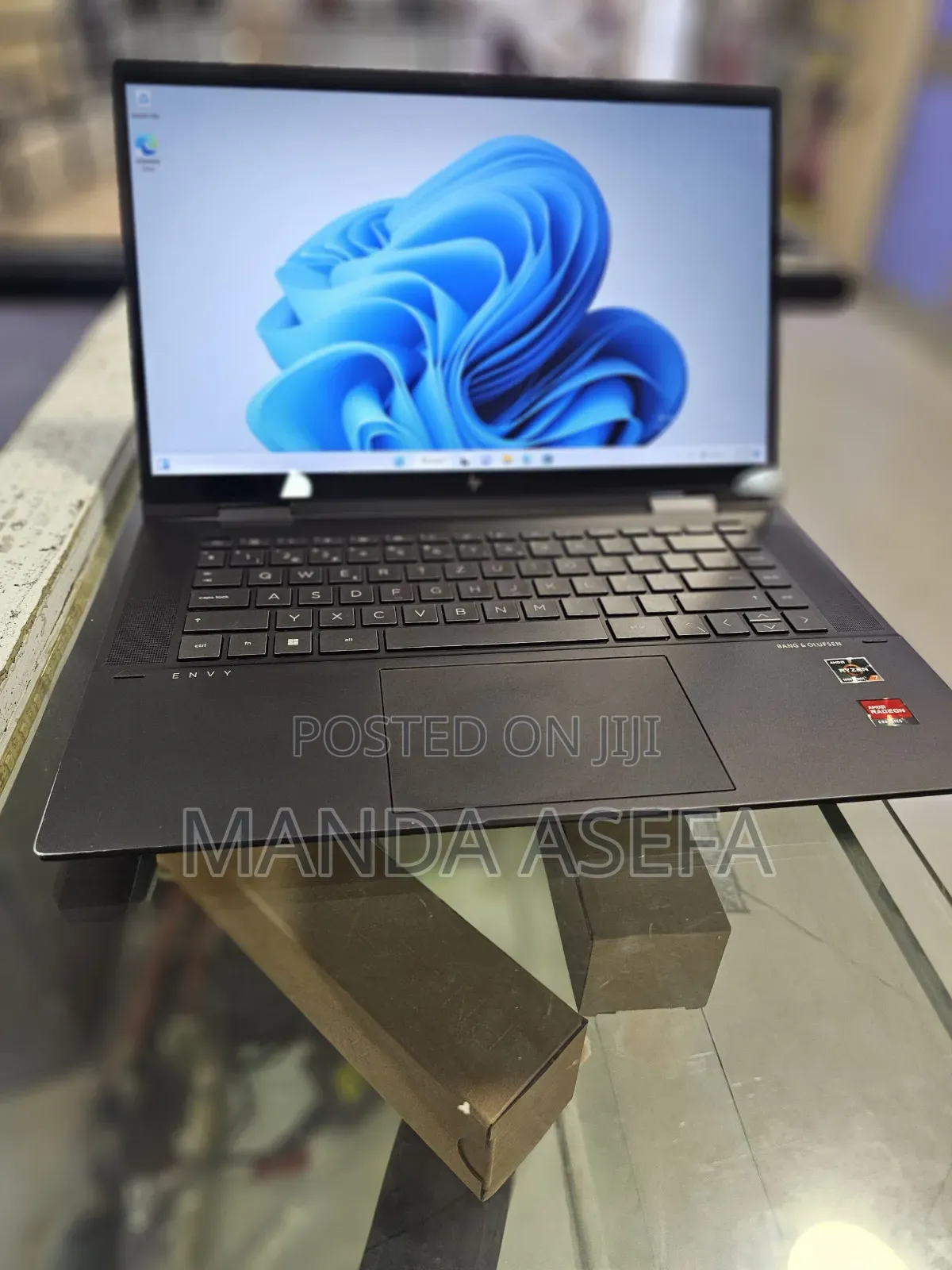 New Laptop HP Envy X360 16GB AMD Ryzen 7 SSD 1T