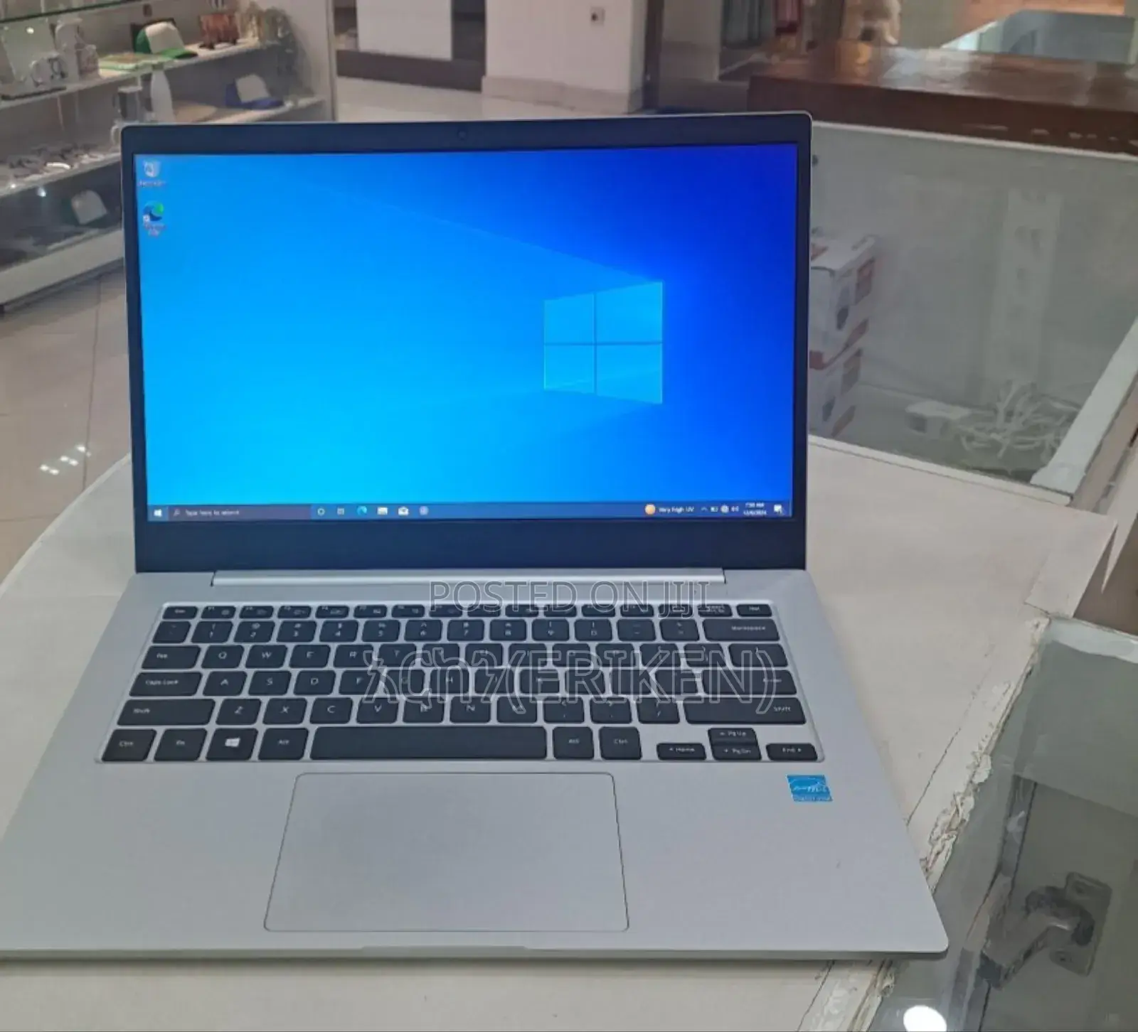 New Laptop Samsung Galaxy Book 2 6GB SSD 128GB
