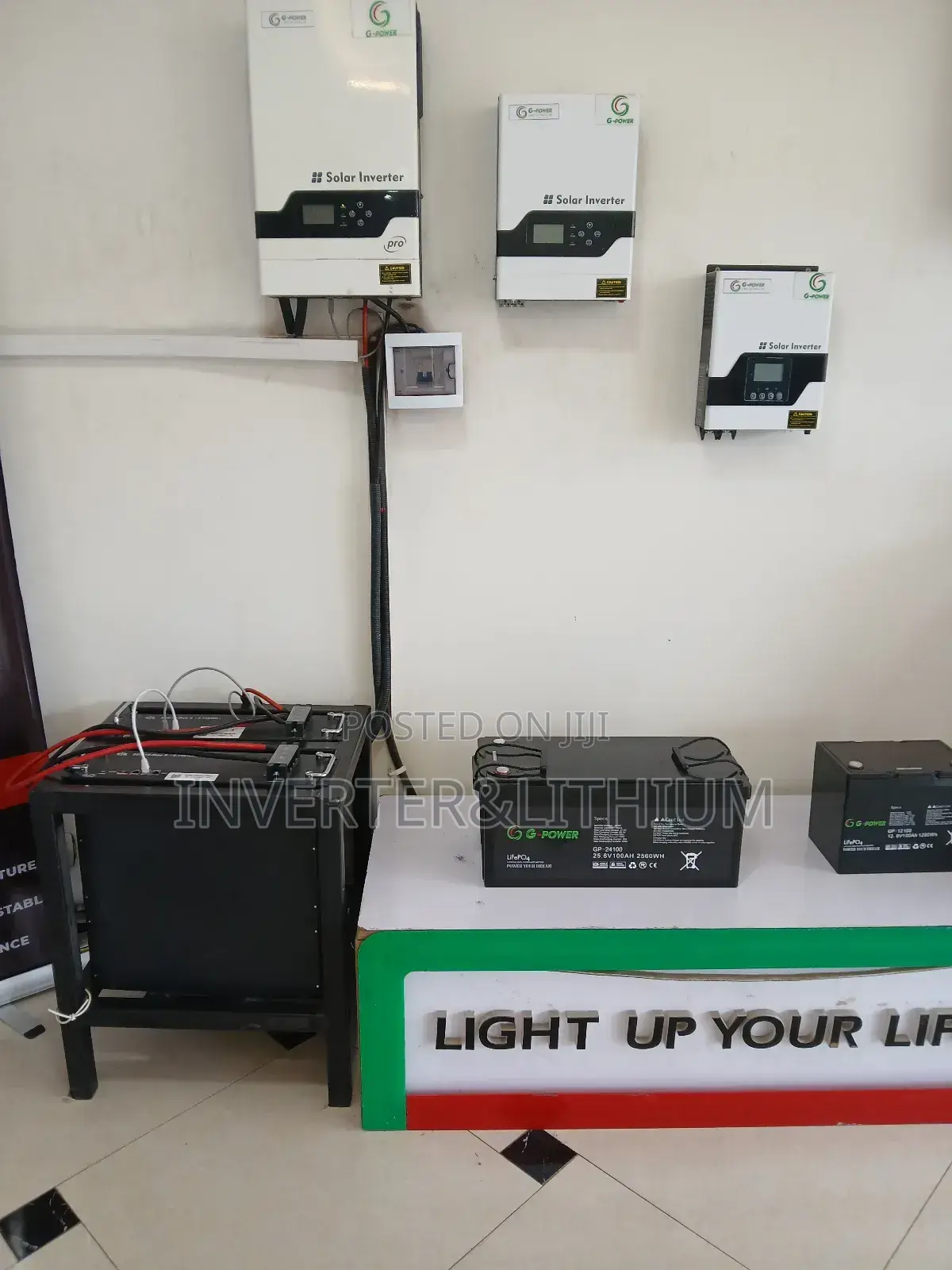 Solar Generator/Hybrid Inverter Lithium Ion Battery/