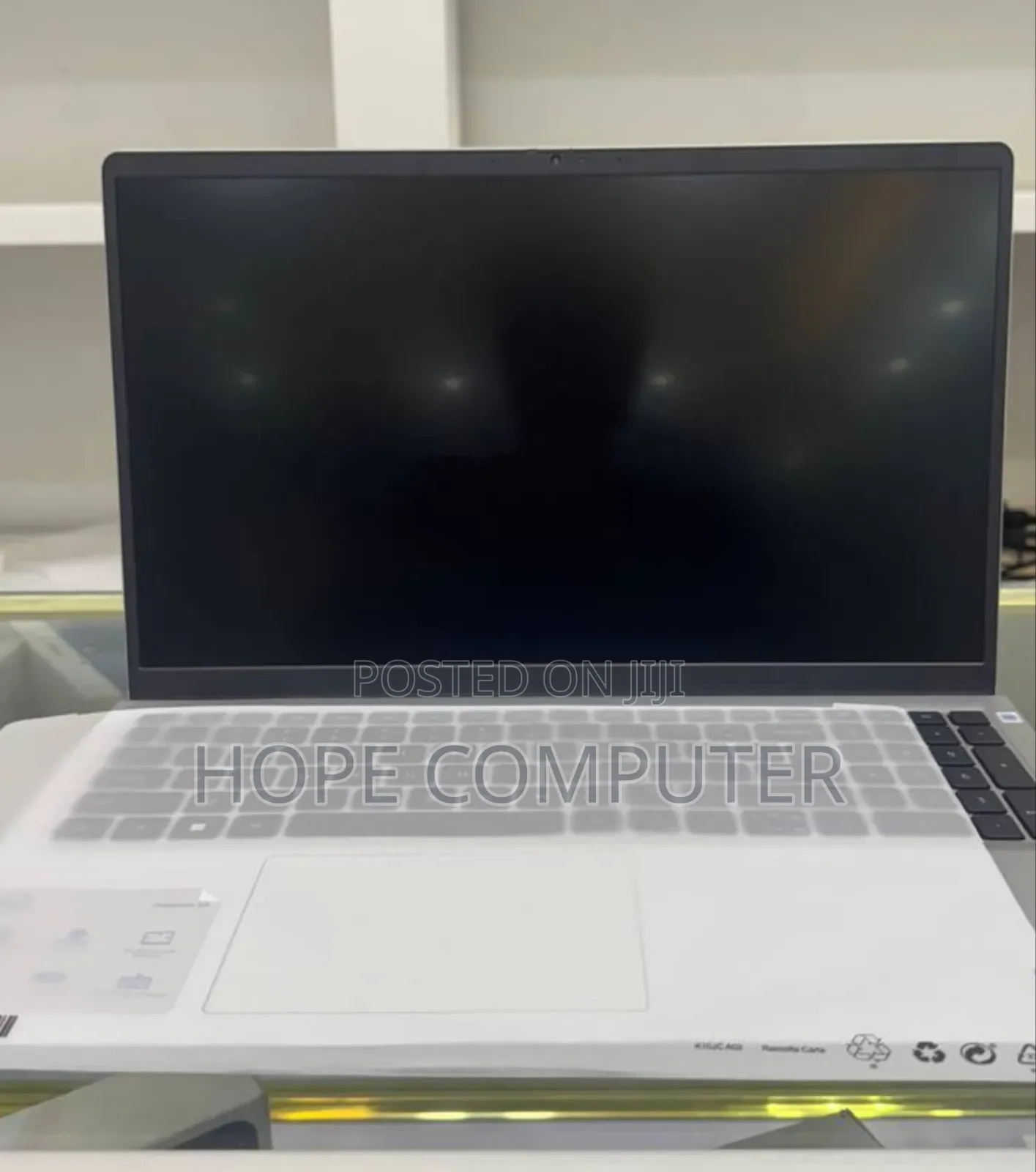 New Laptop Dell Inspiron 15 16GB Intel Core I7 SSD 1T