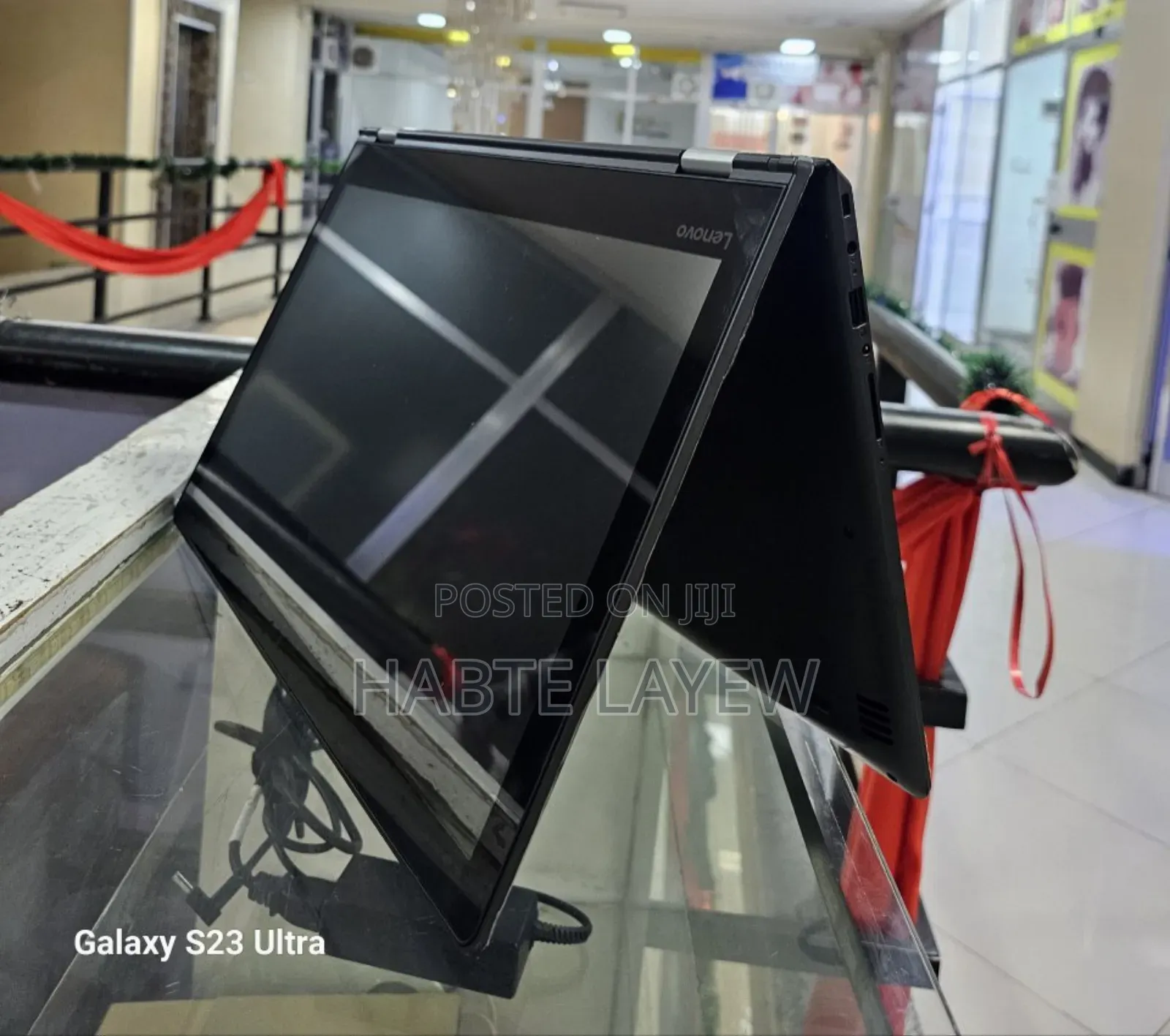 New Laptop Lenovo ThinkPad Yoga 8GB Intel Core I7 SSD 256GB