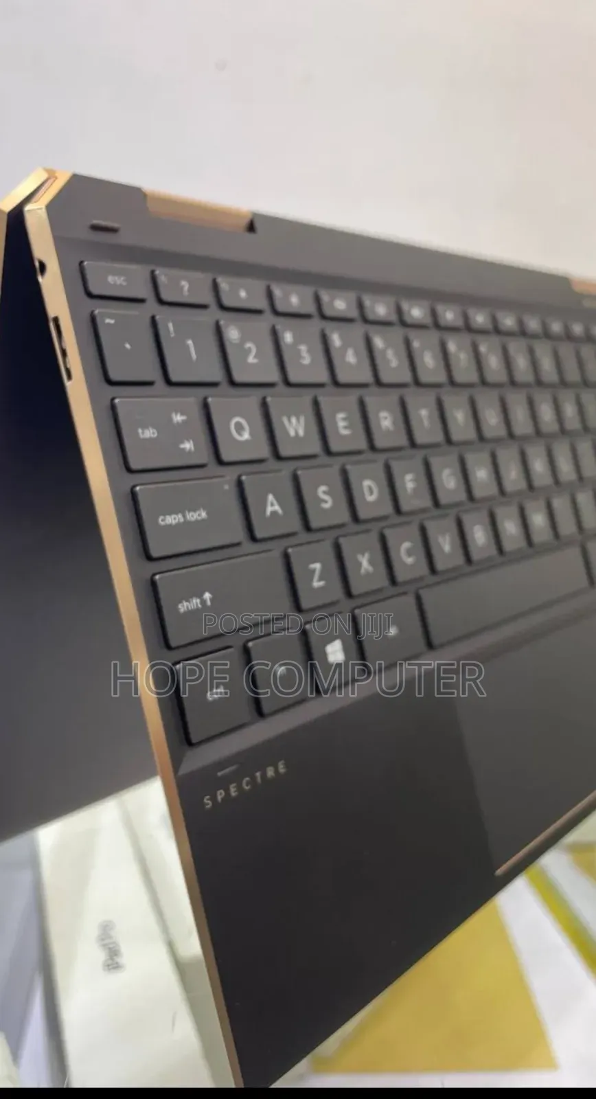 New Laptop HP Spectre 16GB Intel Core I7 SSD 1T