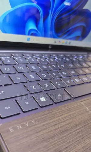 Photo - New Laptop HP Envy 14 16GB Intel Core I7 SSD 1T