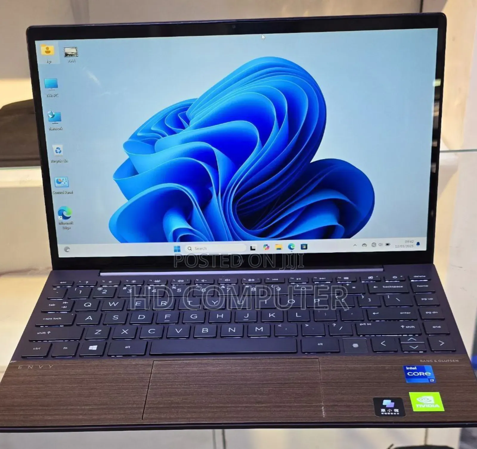 New Laptop HP Envy 14 16GB Intel Core I7 SSD 1T