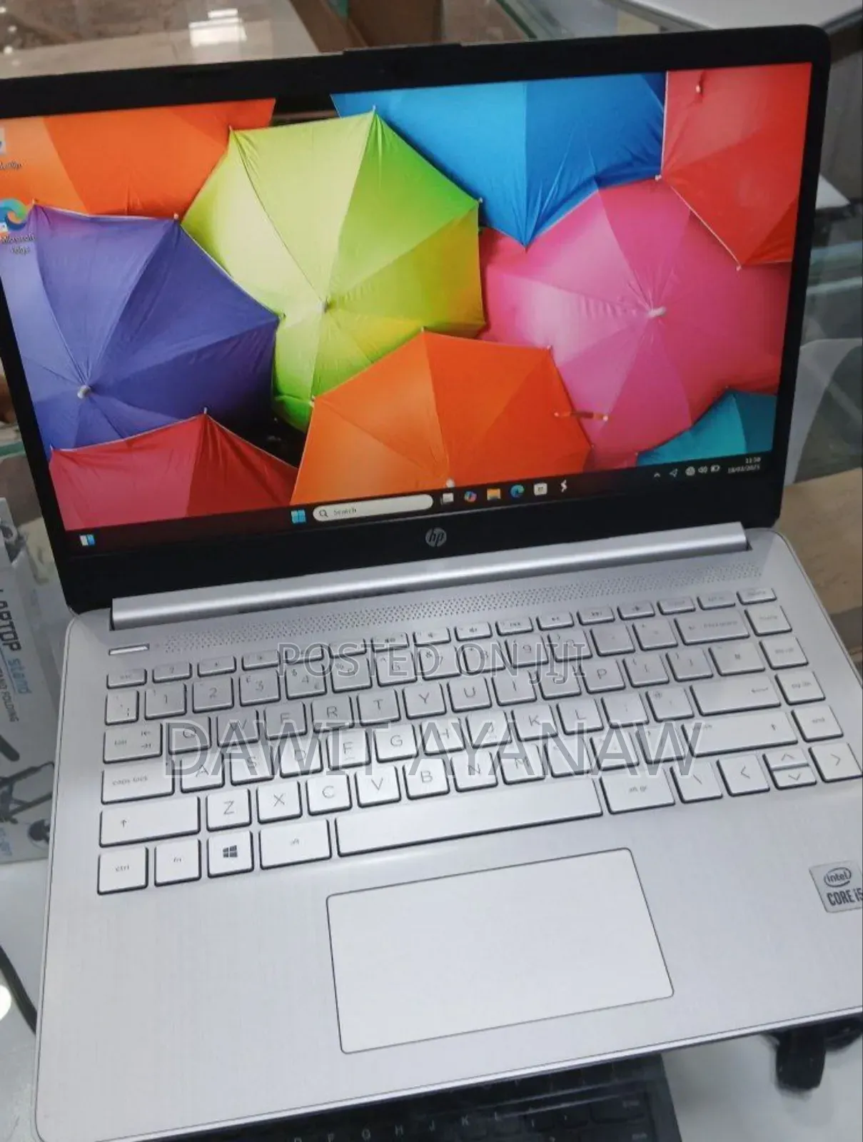 New Laptop HP Stream Notebook 8GB Intel Core I5 SSD 256GB