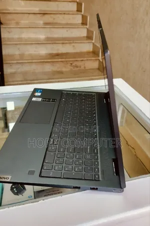 Photo - New Laptop Lenovo Yoga 7i 8GB Intel Core I5 SSD 256GB