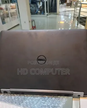 New Laptop Dell Latitude 5310 8GB Intel Core I7 SSD 256GB