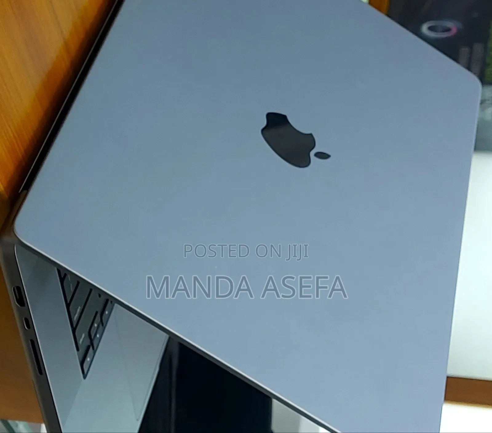 New Laptop Apple MacBook Pro M1 16GB Apple M1 SSD 1T