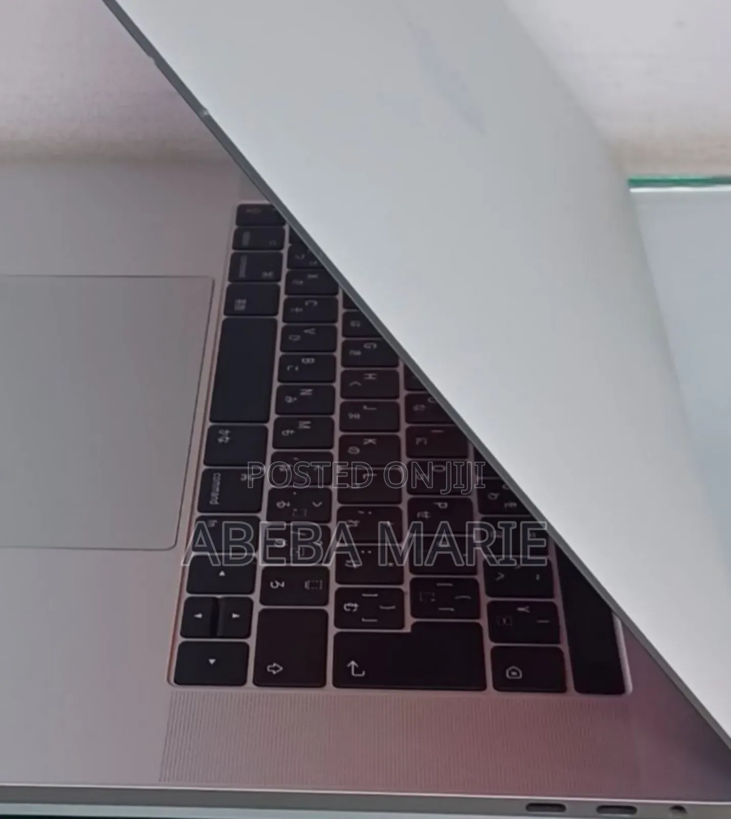 New Laptop Apple MacBook Pro 2017 16GB Intel Core I7 SSD 1T