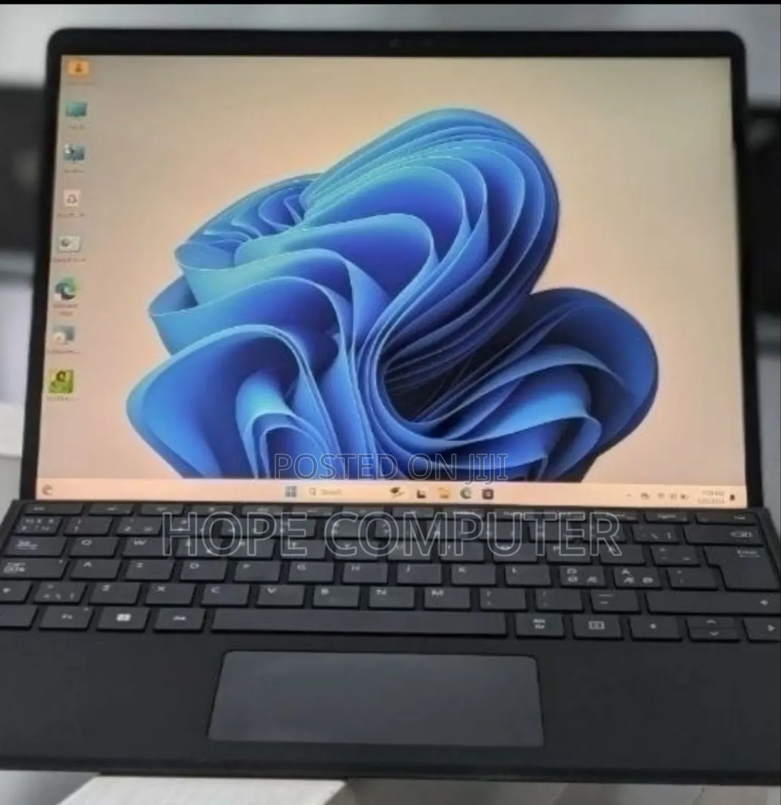 New Laptop Microsoft Surface Pro 9 8GB Intel Core I5 SSD 256GB