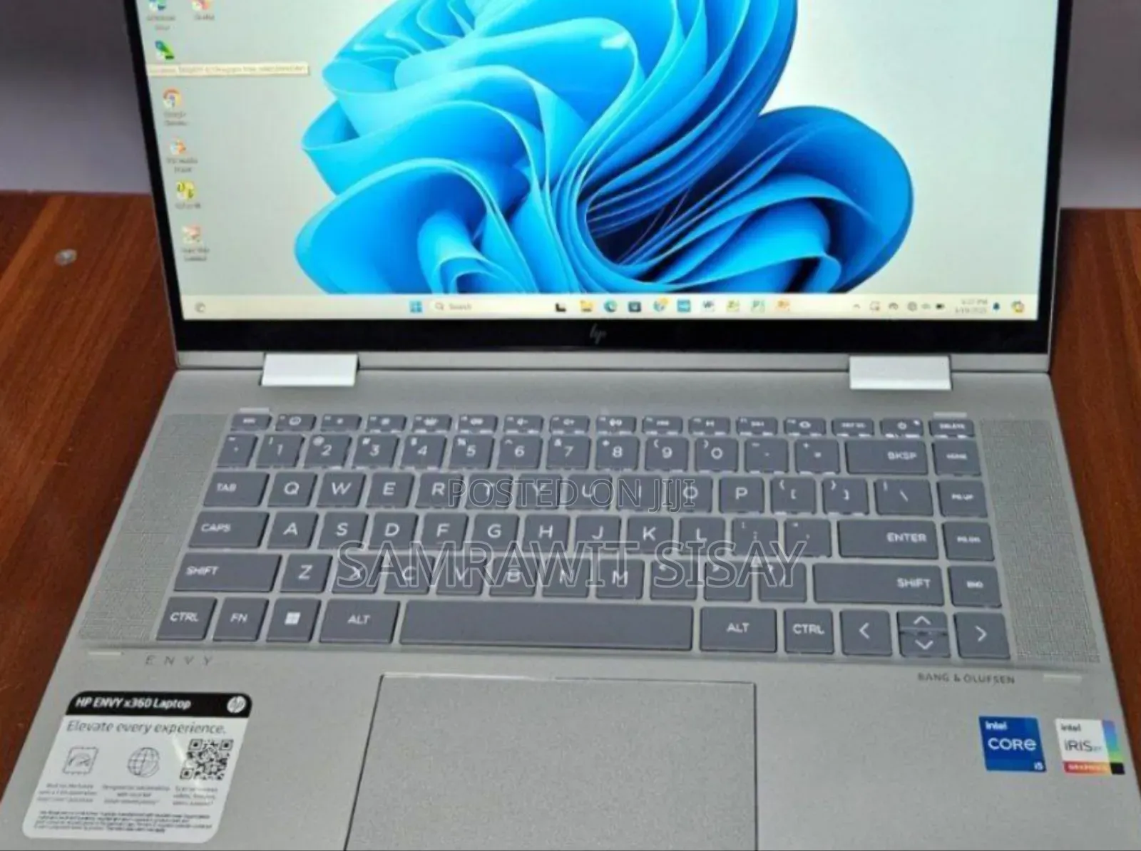 New Laptop HP Envy X360 8GB Intel Core I5 SSD 512GB