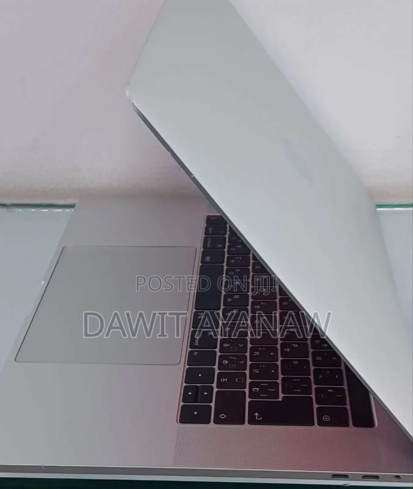 New Laptop Apple MacBook Pro 2017 16GB Intel Core I7 SSD 1T