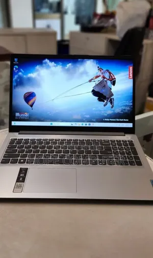 New Laptop Lenovo Ideapad 3 8GB Intel Core I5 SSD 512GB