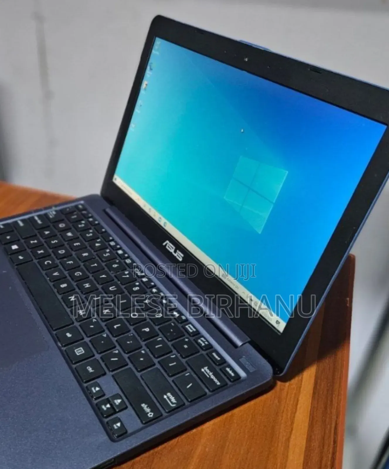 New Laptop Asus VivoBook 15 X505BA 4GB Intel Celeron SSD 32GB