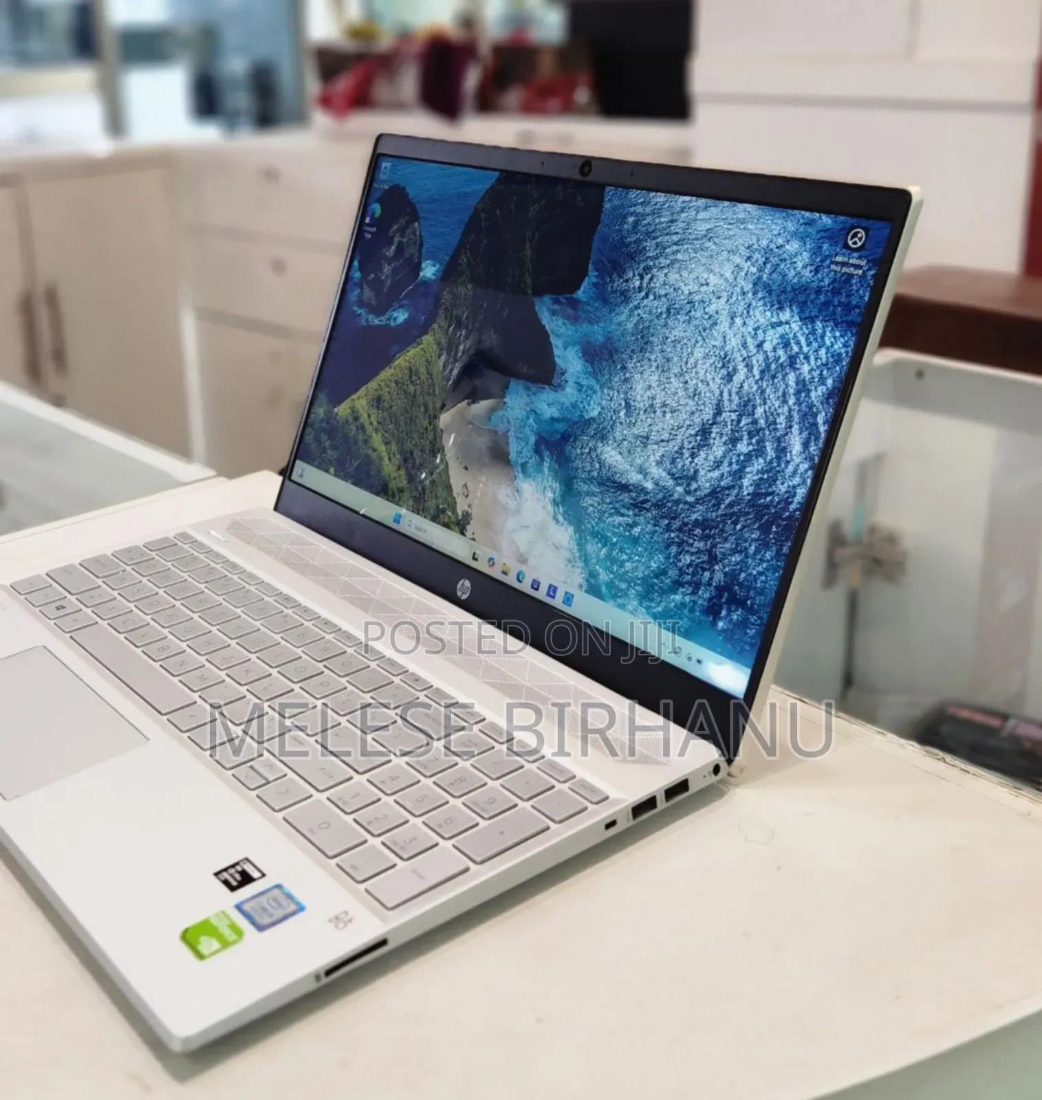 New Laptop HP Pavilion 15 8GB Intel Core I5 HDD+SSD 1T