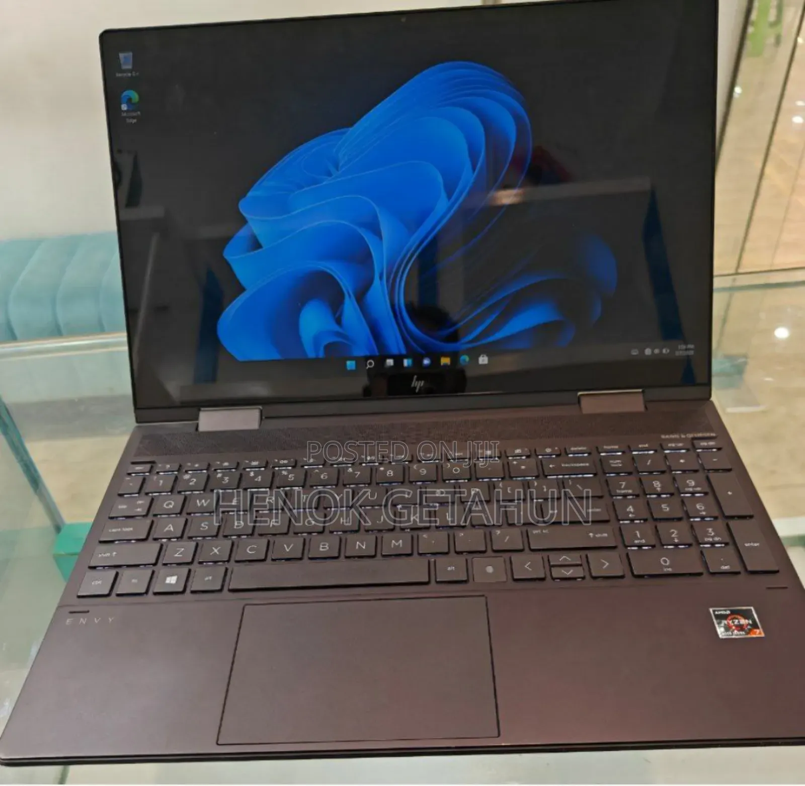 New Laptop HP Envy X360 16GB AMD Ryzen 7 SSD 512GB