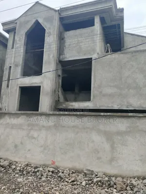 5bdrm House in Addis Abeba, Bole for sale