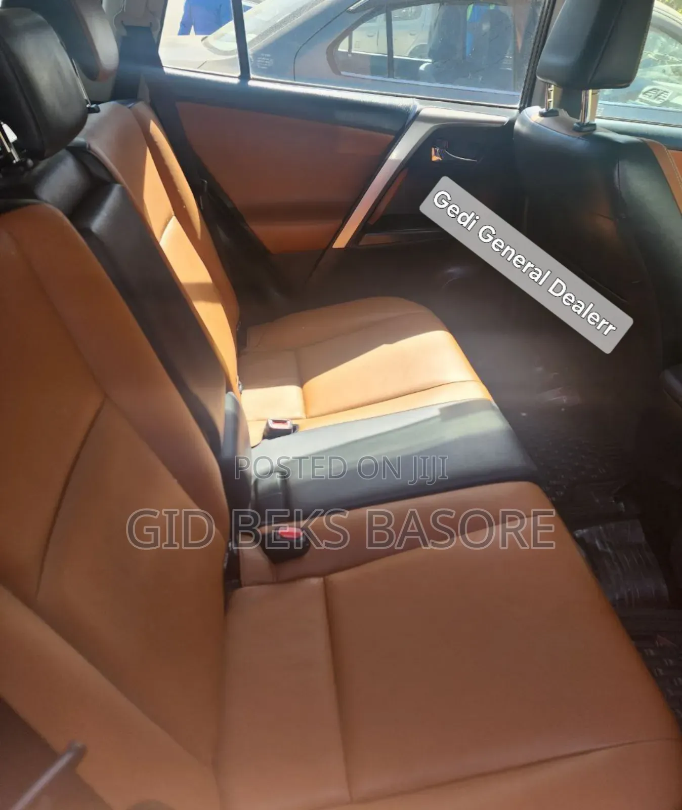 Toyota RAV4 2017 Gray