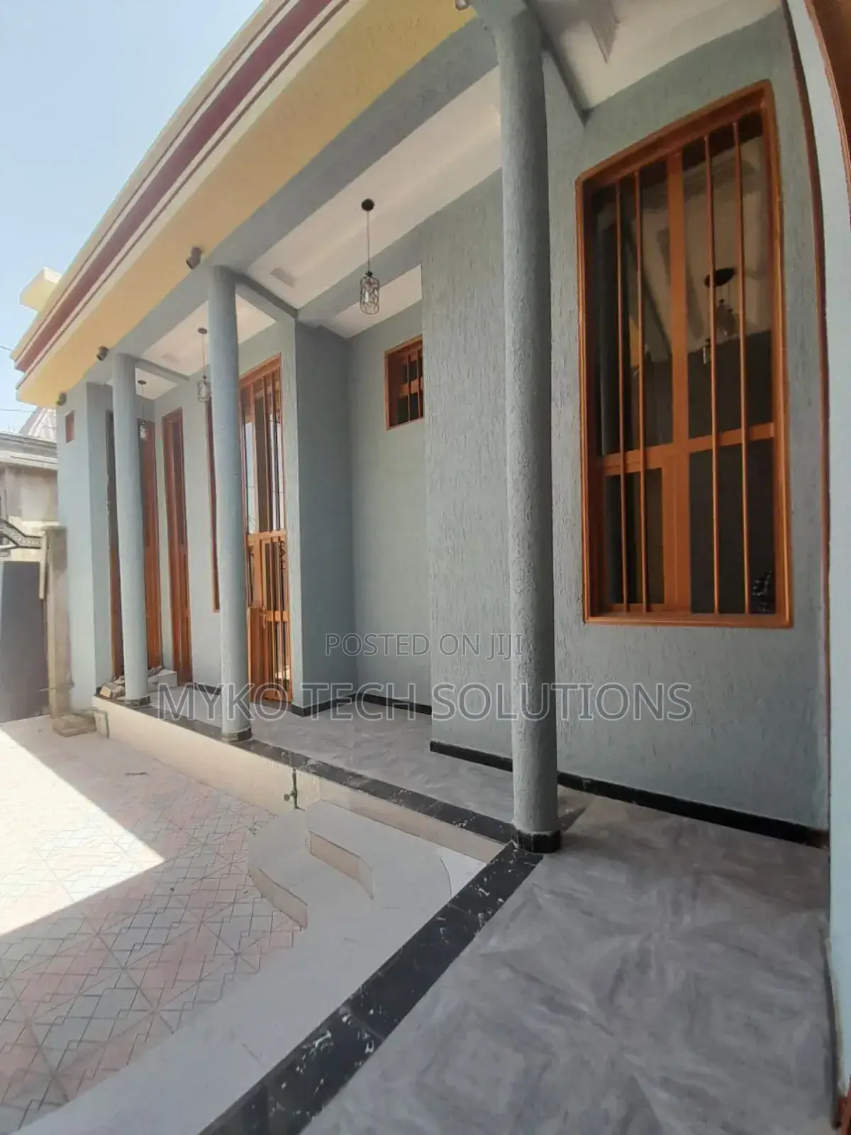 4bdrm House in Adama for sale