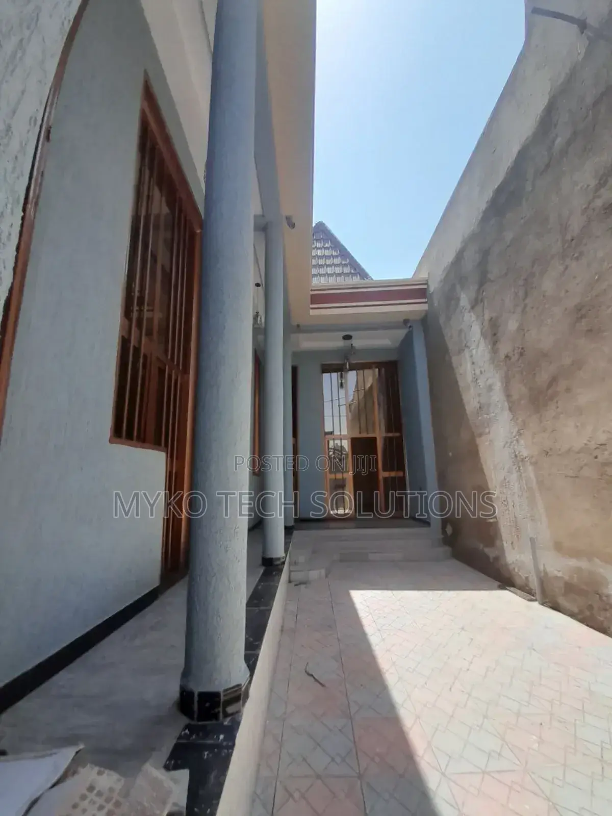 4bdrm House in Adama for sale