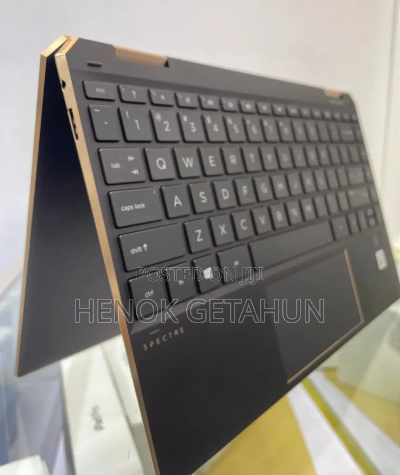 New Laptop HP Spectre 16GB Intel Core I7 SSD 1T
