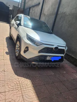 Toyota RAV4 TRD Off Road AWD 2020 White