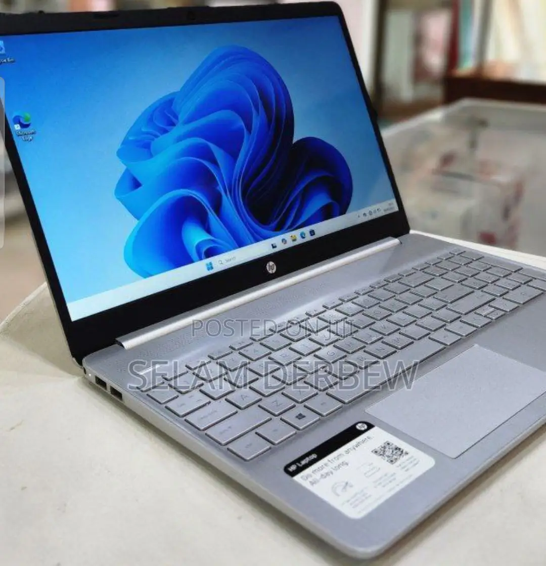 New Laptop HP Stream Notebook 16GB Intel Core I7 SSD 512GB