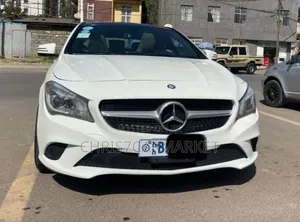 Photo - Mercedes-Benz CLA-Class CLA 250 Sedan 2014 White
