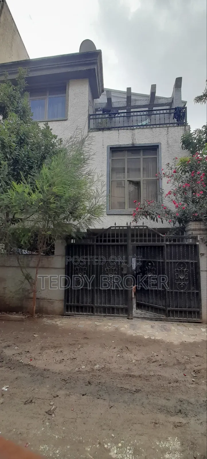 4bdrm House in Haile Garment, Nifas Silk-Lafto for sale