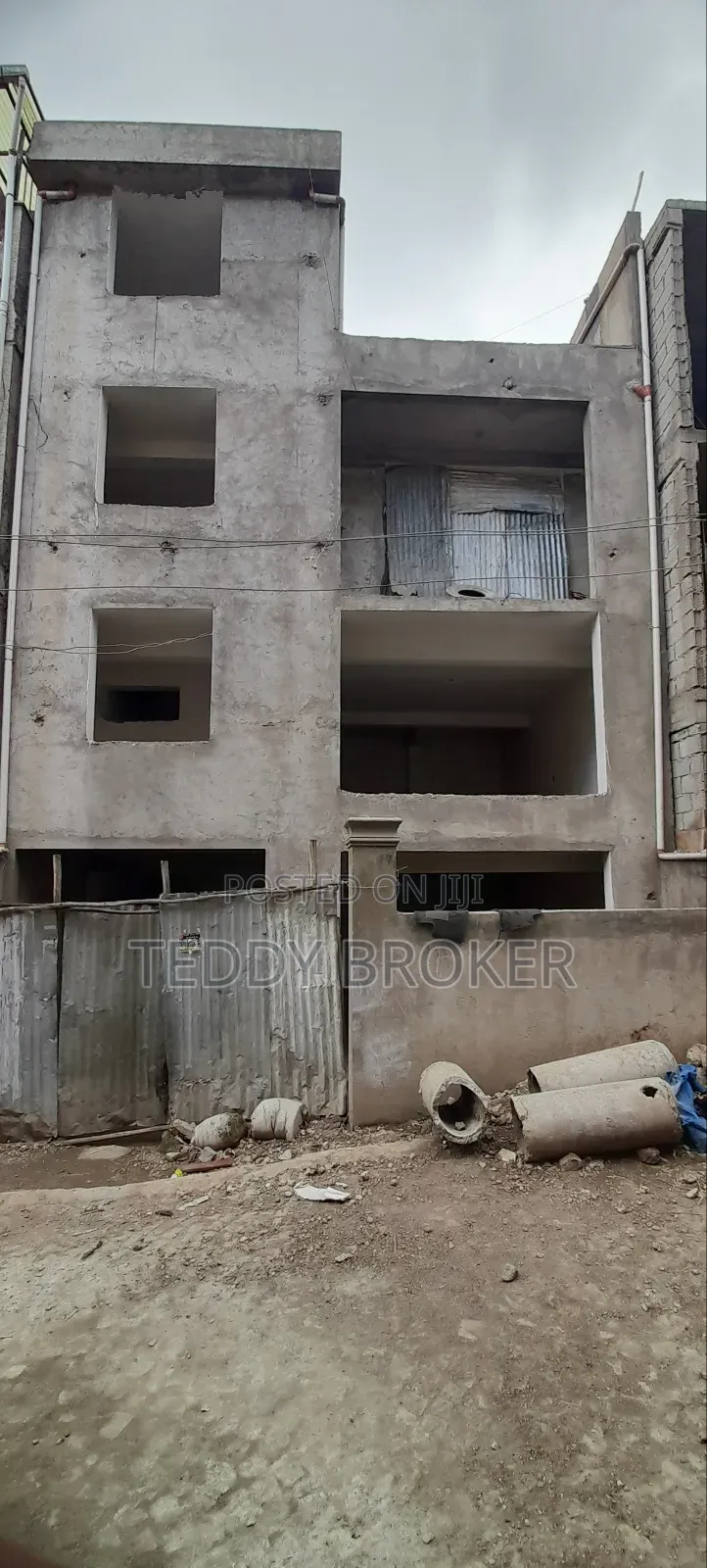 6bdrm House in Haile Garment, Nifas Silk-Lafto for sale