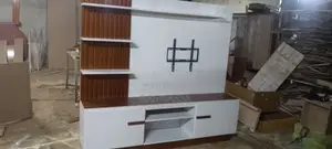 ቲቪ እስታንድ 2 ሜትር