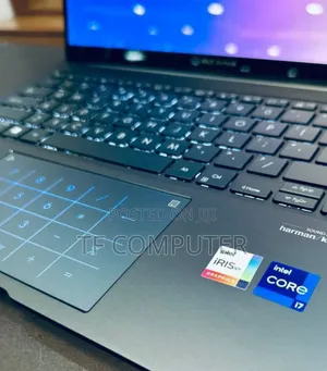 New Laptop Asus ZenBook UX302LG 16GB Intel Core I7 SSD 512GB