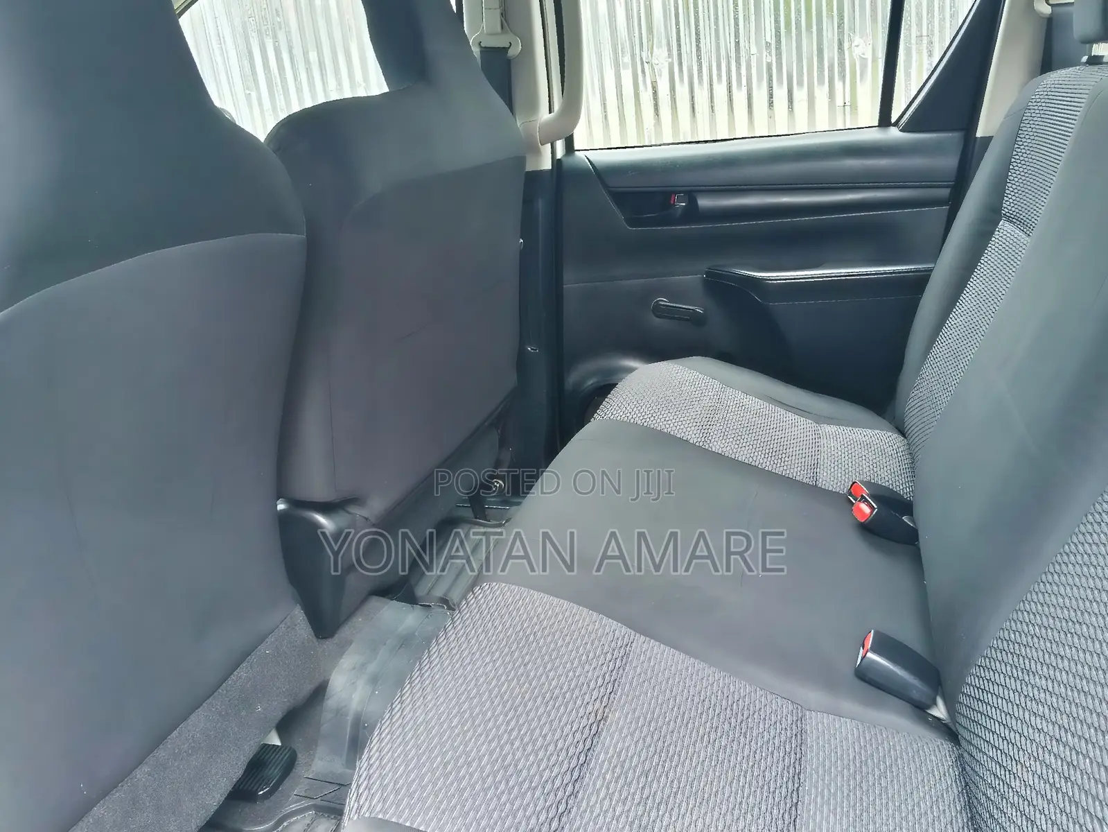 Toyota Hilux 2016 White