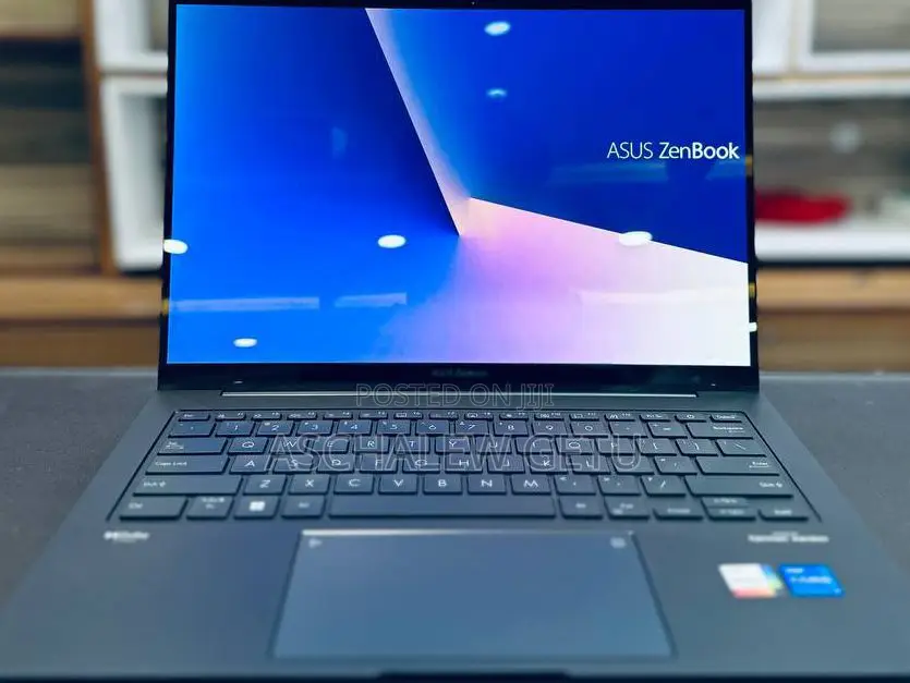 New Laptop Asus ZenBook NX500 16GB Intel Core I7 SSD 512GB