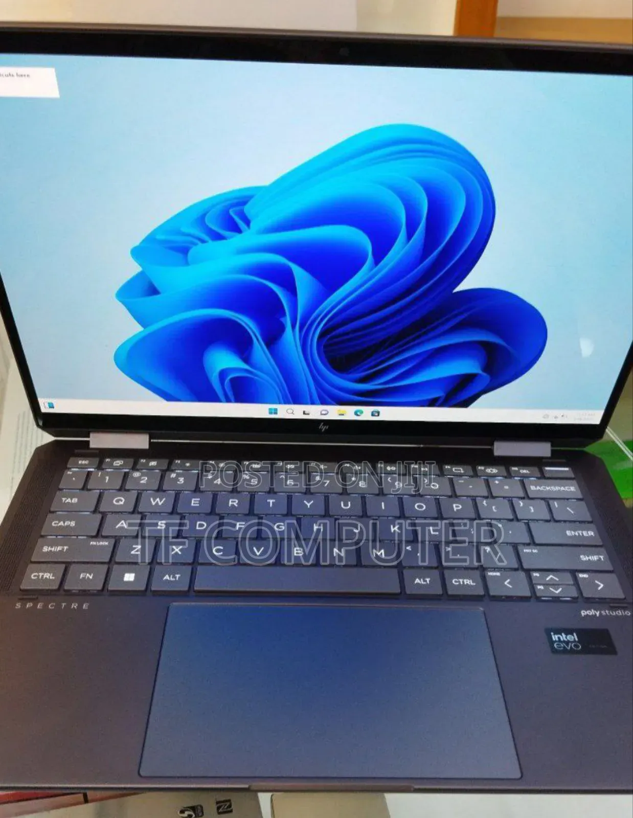 New Laptop HP Spectre 16GB Intel Core Ultra 7 SSD 1T