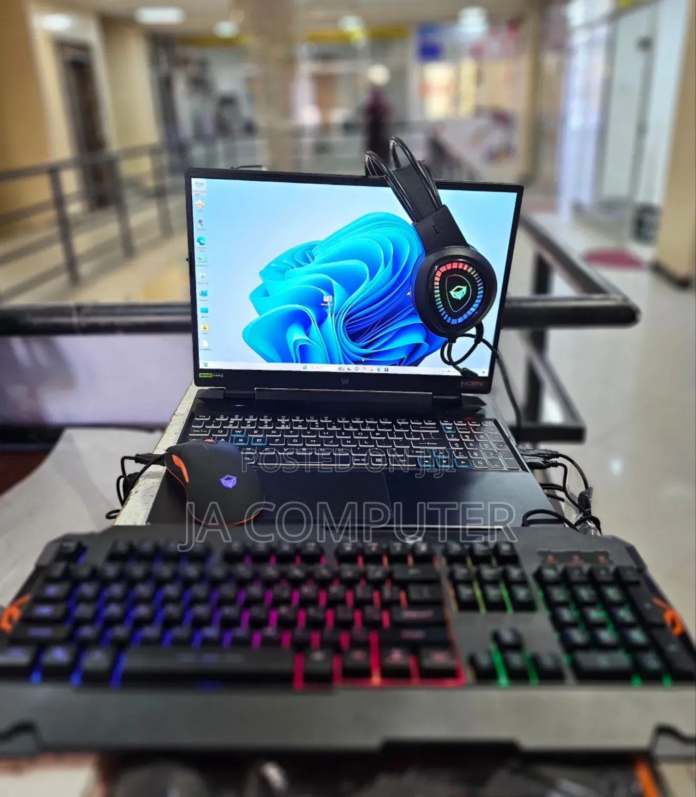 New Laptop Acer Predator Helios 300 16GB Intel Core I9 SSD 1T