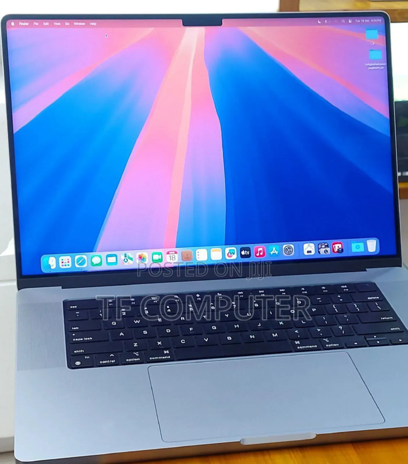 New Laptop Apple MacBook Pro 2020 M1 16GB Apple M1 Pro SSD 1T