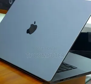 New Laptop Apple MacBook Pro 2020 M1 16GB Apple M1 Pro SSD 1T