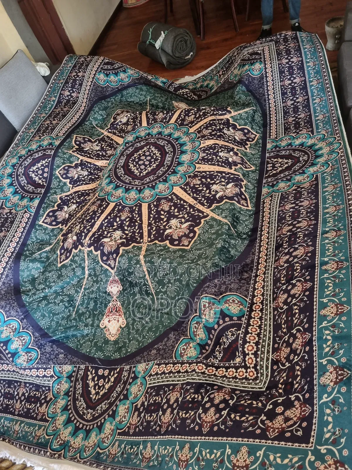 Mntaf ምንጣፍ 3.5*2.5