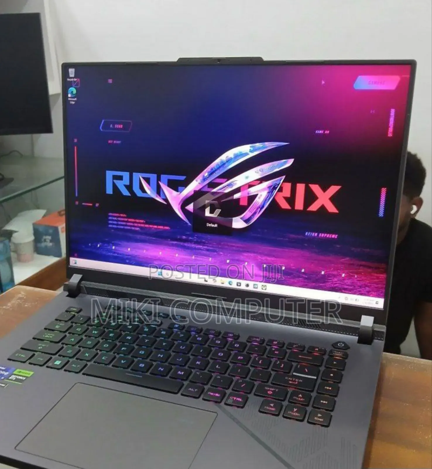 New Laptop Asus ROG Zephyrus G15 32GB Intel Core I9 SSD 1T